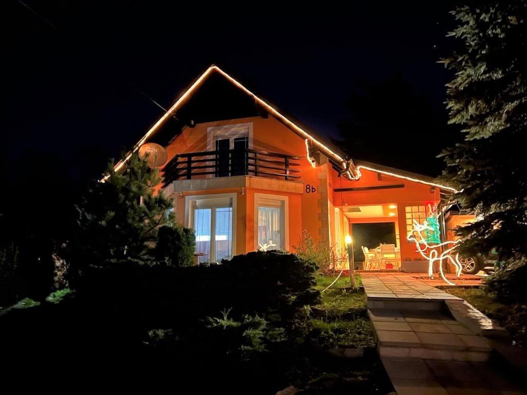 Villa Tratea - With A Heated Pool Tomici Экстерьер фото